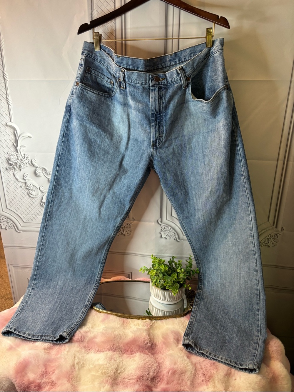 Wrangler Light Blue Relaxed Fit Men's Jeans, 38x29